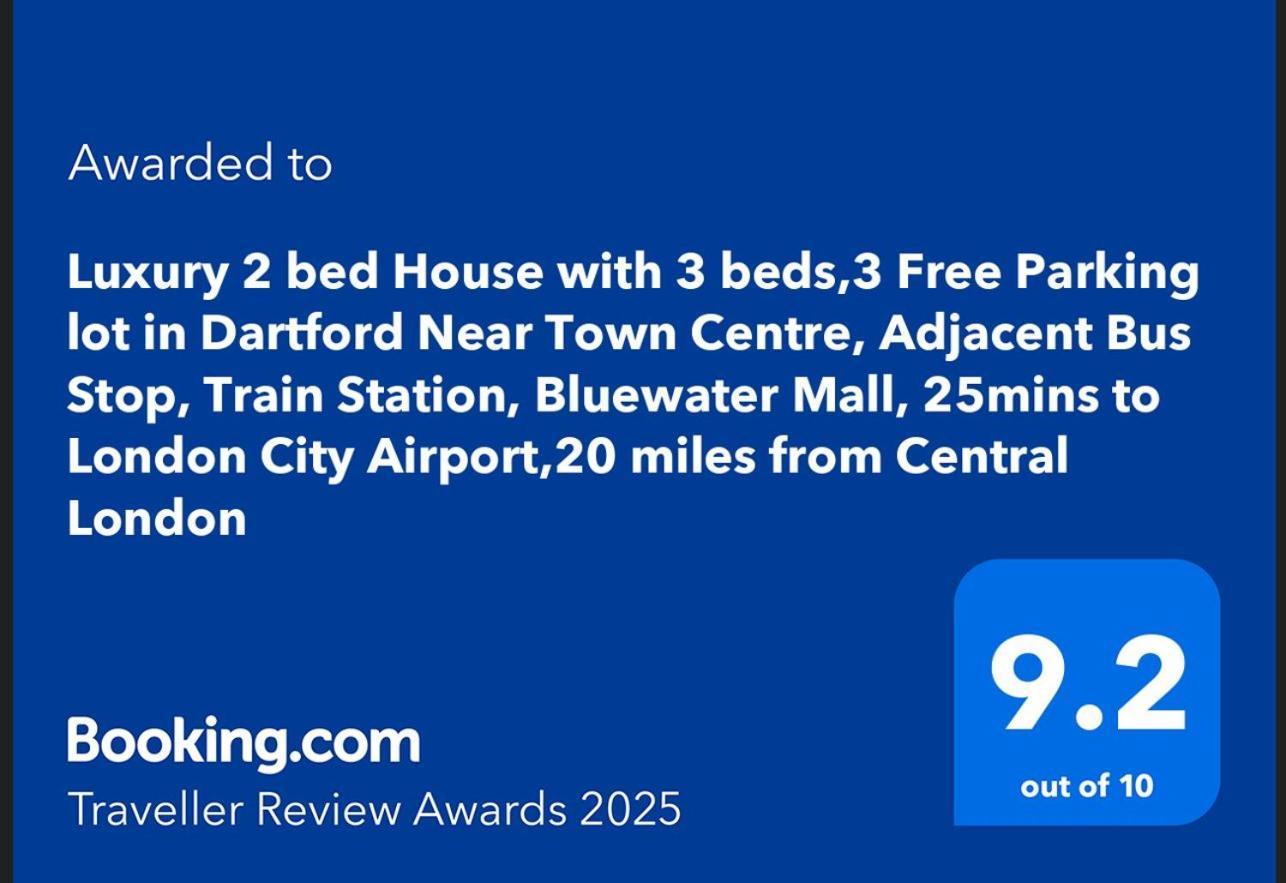 Luxury 2 Bed House With 3 Beds,3 Free Parking Lot In Dartford Near Town Centre, Adjacent Bus Stop, Train Station, Bluewater Mall, 25Mins To London City Airport,20 Miles From Central London Bagian luar foto